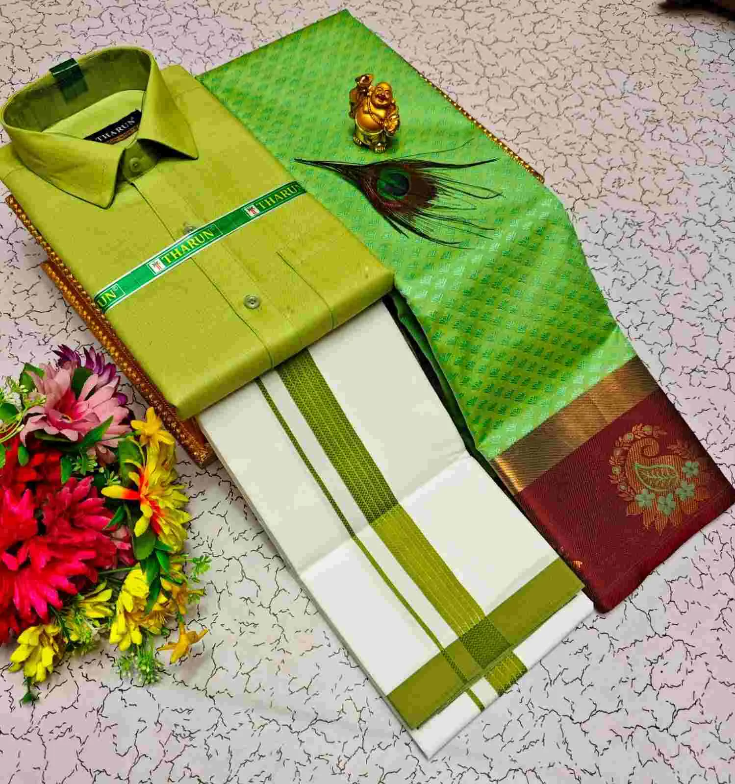 Parrot Green Peacock Contrast Karizma Silk Couple Combo